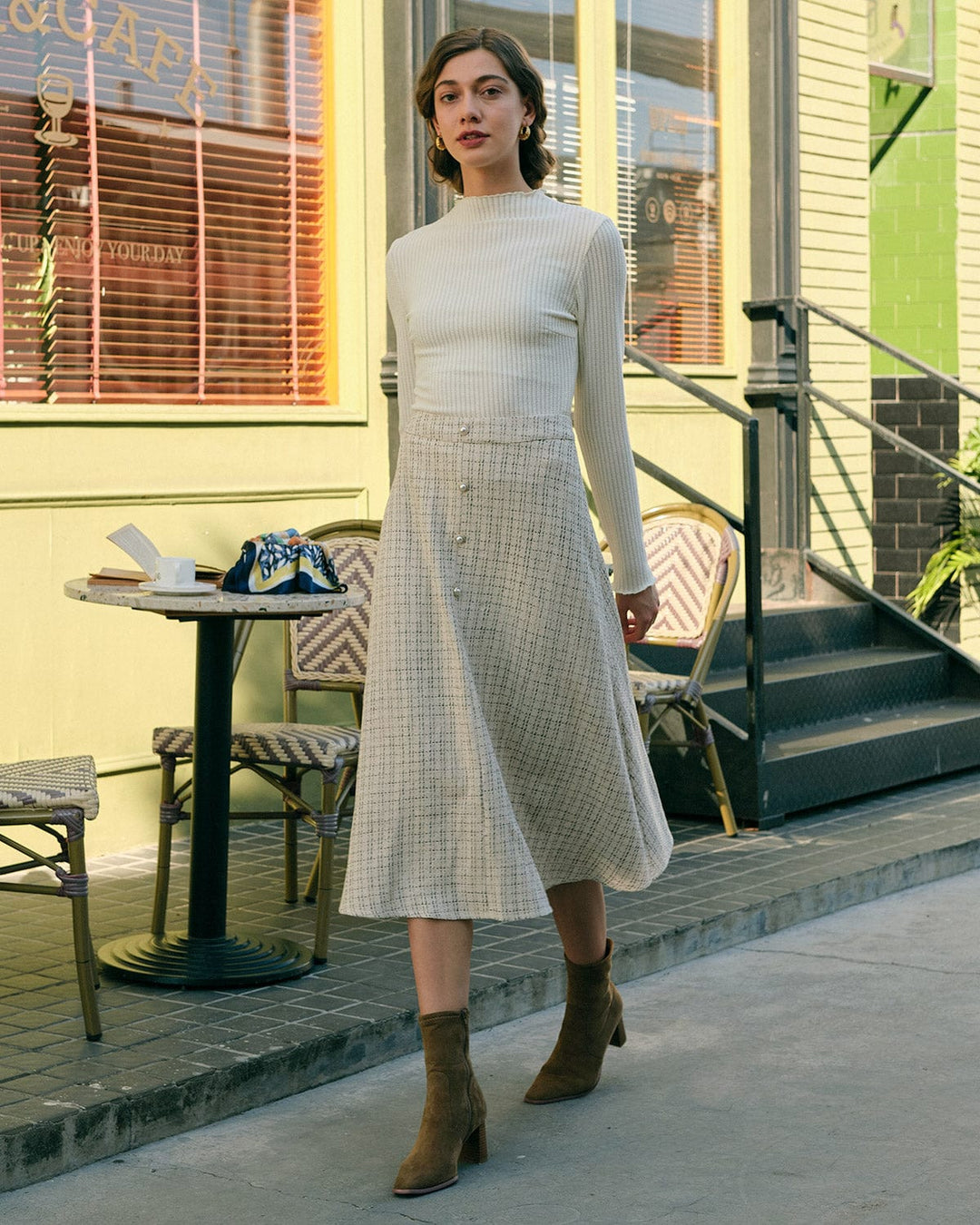 Camisola lisa de gola alta com corte slim Premium