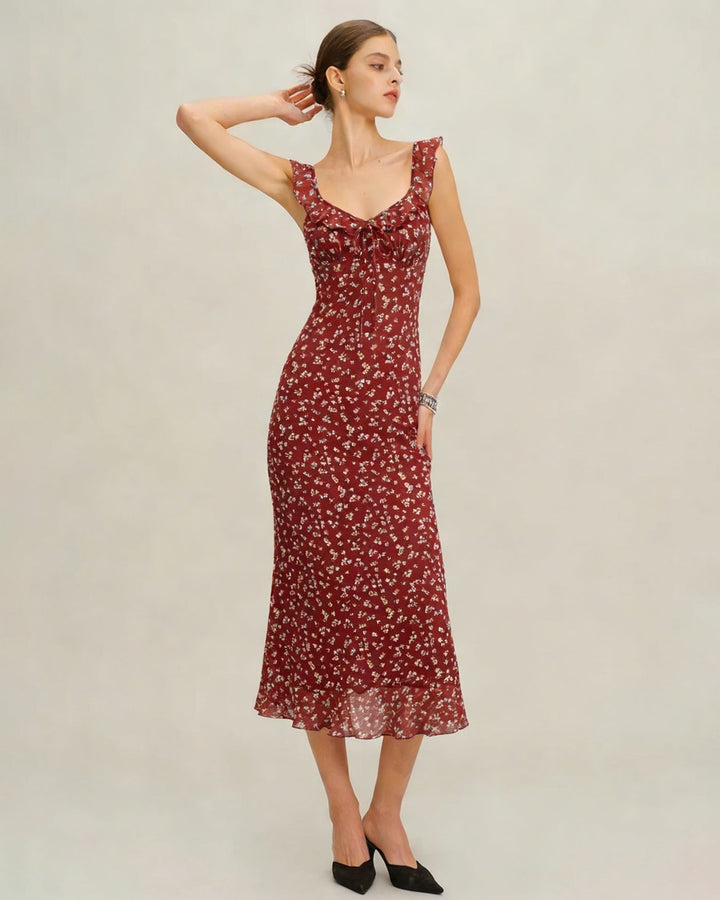 Vestido maxi slip vermelho vibrante com estampa floral