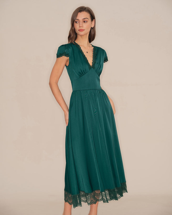 Vestido Maxi de Renda Verde Esmeralda com Decote em V