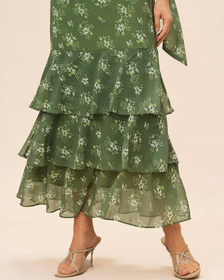 Vestido longo verde esmeralda com decote em V, franzidos e estampa floral - caimento fluido e elegante