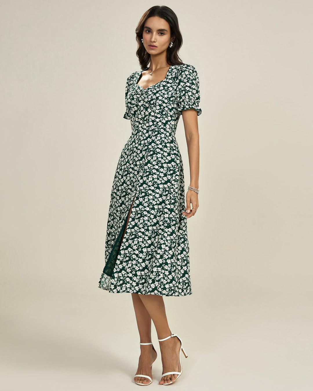Vestido Midi Verde com Decote em V e Estampa Floral - Elegância Diária Sem Esforço